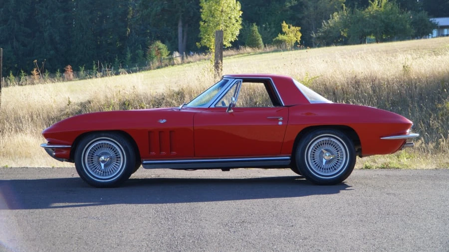 1965 Chevrolet Corvette C2 - Image 13 of 22