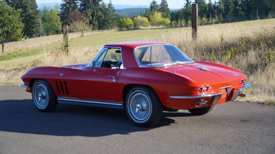 1965 Chevrolet Corvette C2 - Image 8 of 22