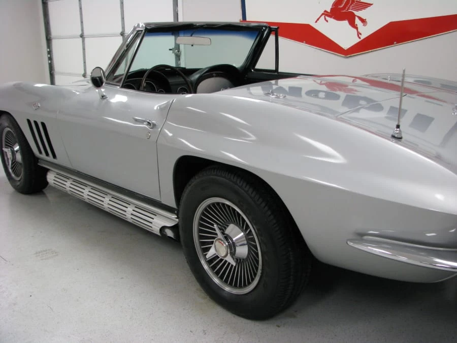 1965 Chevrolet Corvette C2 - Image 6 of 6
