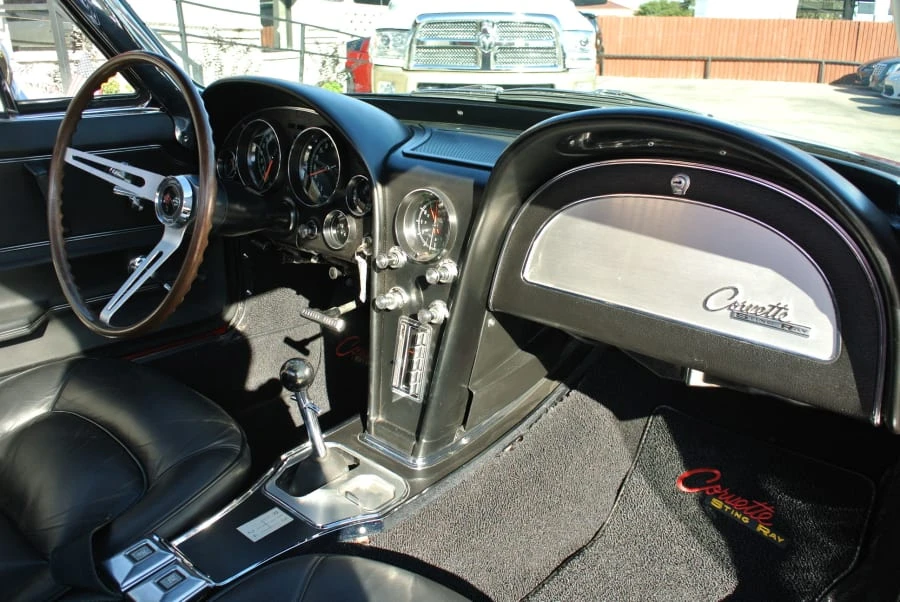 1965 Chevrolet Corvette C2 - Image 5 of 12