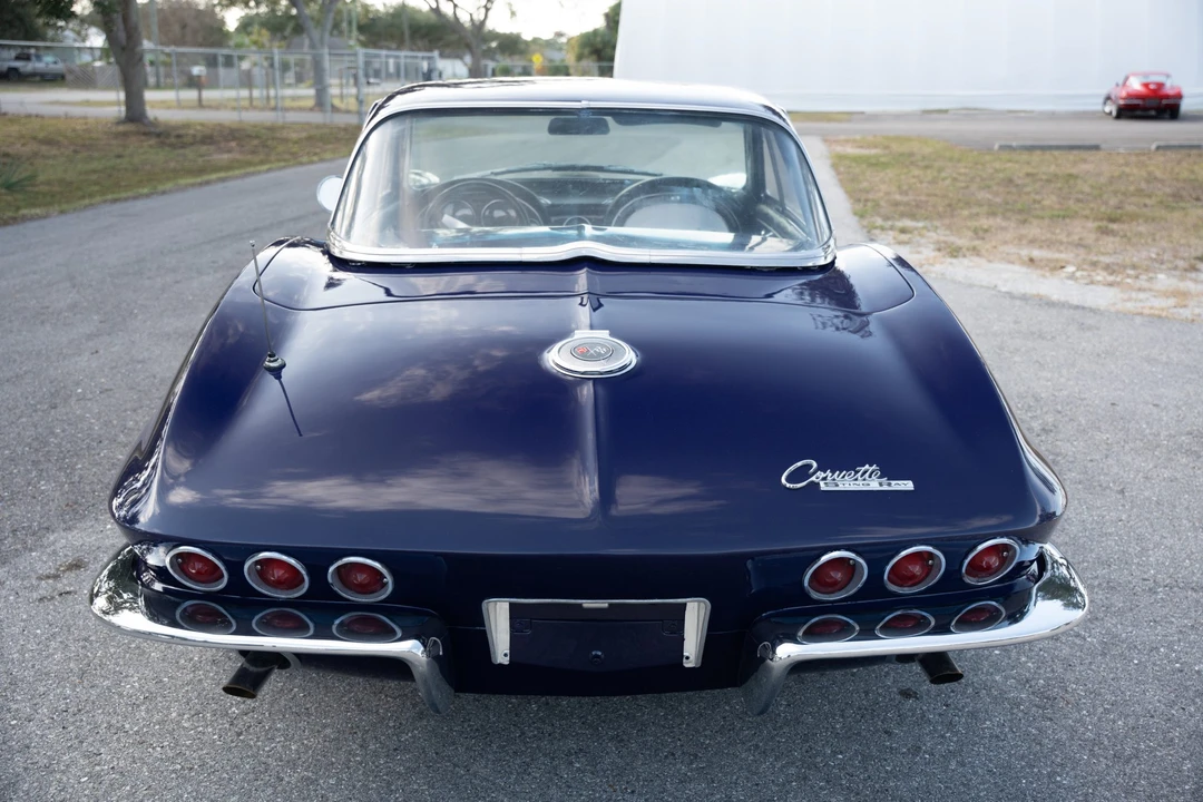 1965 Chevrolet Corvette C2 - Image 7 of 31