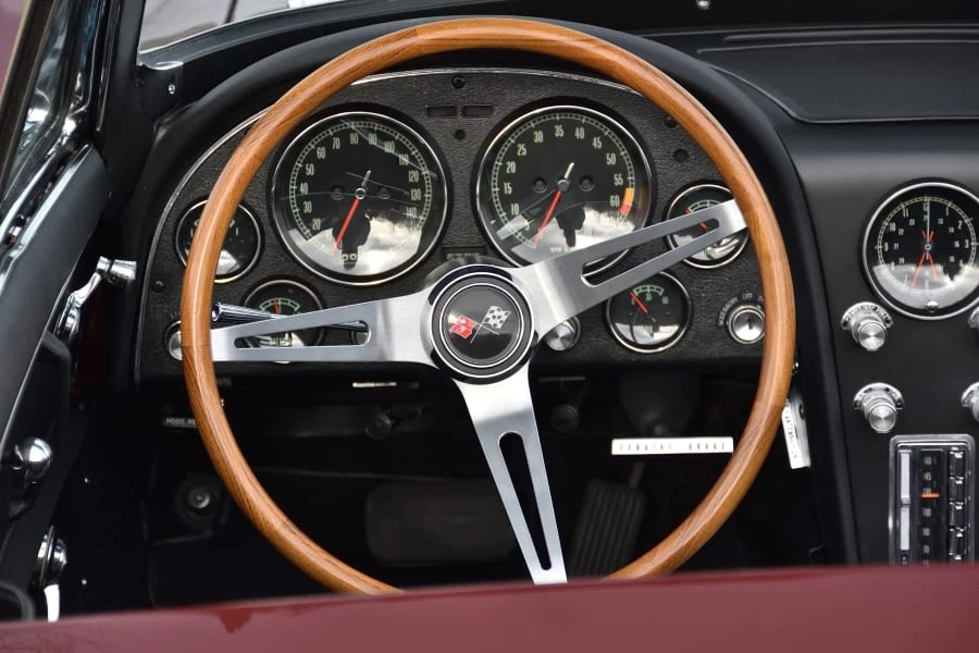 1965 Chevrolet Corvette C2 - Image 23 of 31