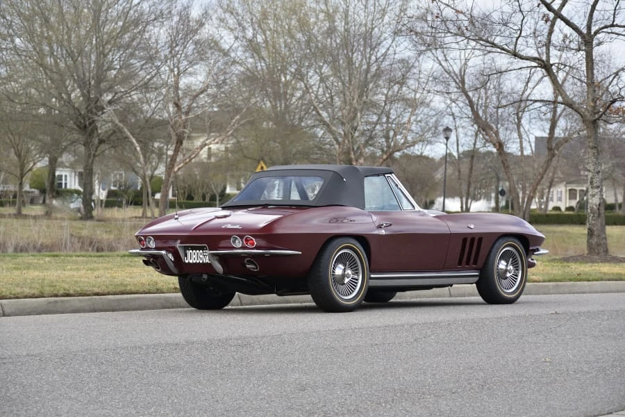 1965 Chevrolet Corvette C2 - Image 18 of 31
