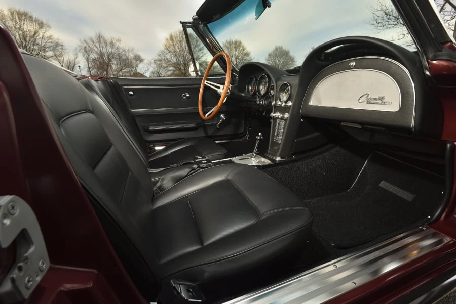 1965 Chevrolet Corvette C2 - Image 22 of 31