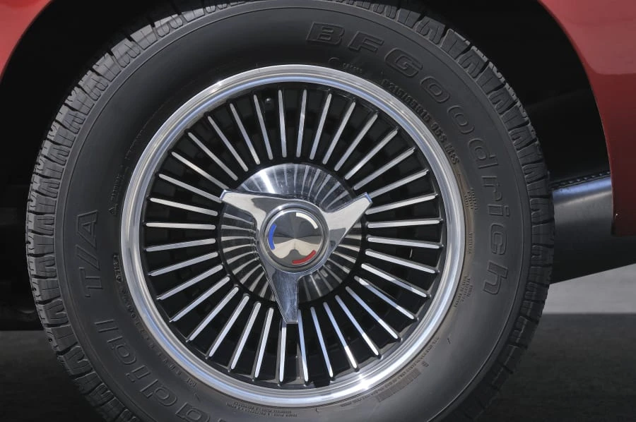 1965 Chevrolet Corvette C2 - Image 9 of 12