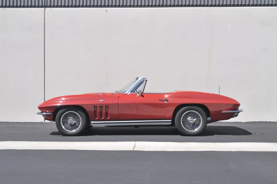 1965 Chevrolet Corvette C2 - Image 12 of 12