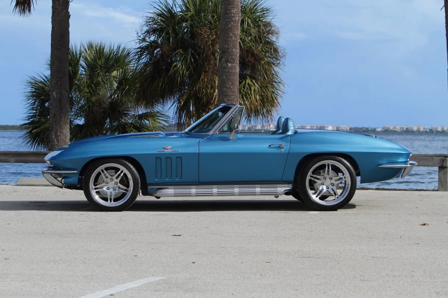 1965 Chevrolet Corvette C2 - Image 3 of 12