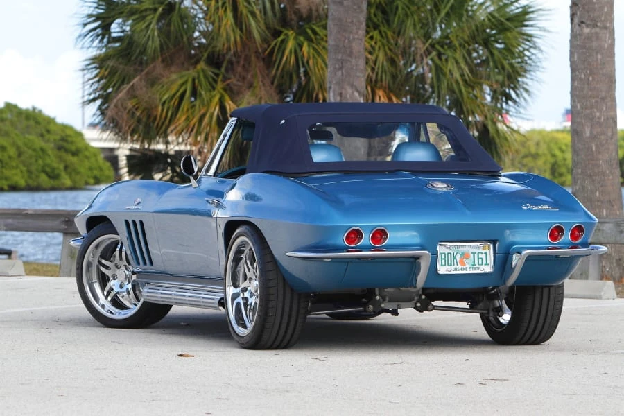1965 Chevrolet Corvette C2 - Image 4 of 12