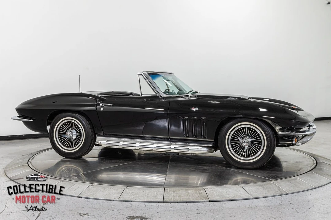 1965 Chevrolet Corvette C2 - Image 24 of 31