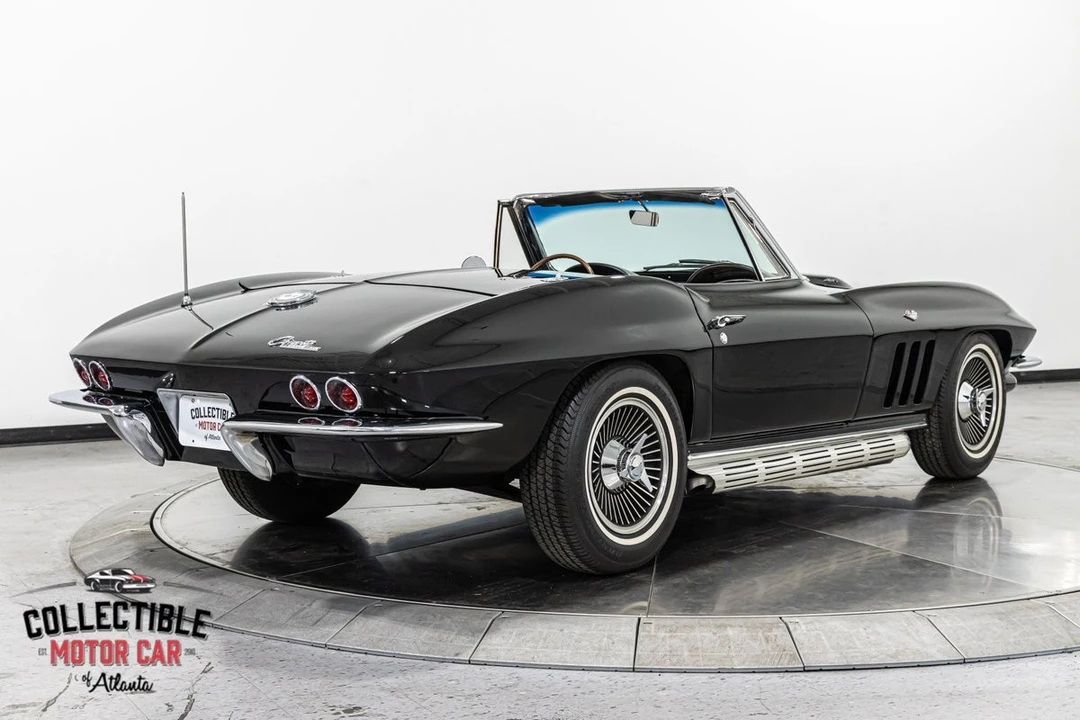 1965 Chevrolet Corvette C2 - Image 20 of 31