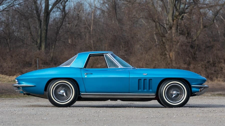 1965 Chevrolet Corvette C2 - Image 8 of 20