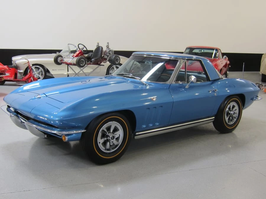 1965 Chevrolet Corvette C2 - Image 7 of 9