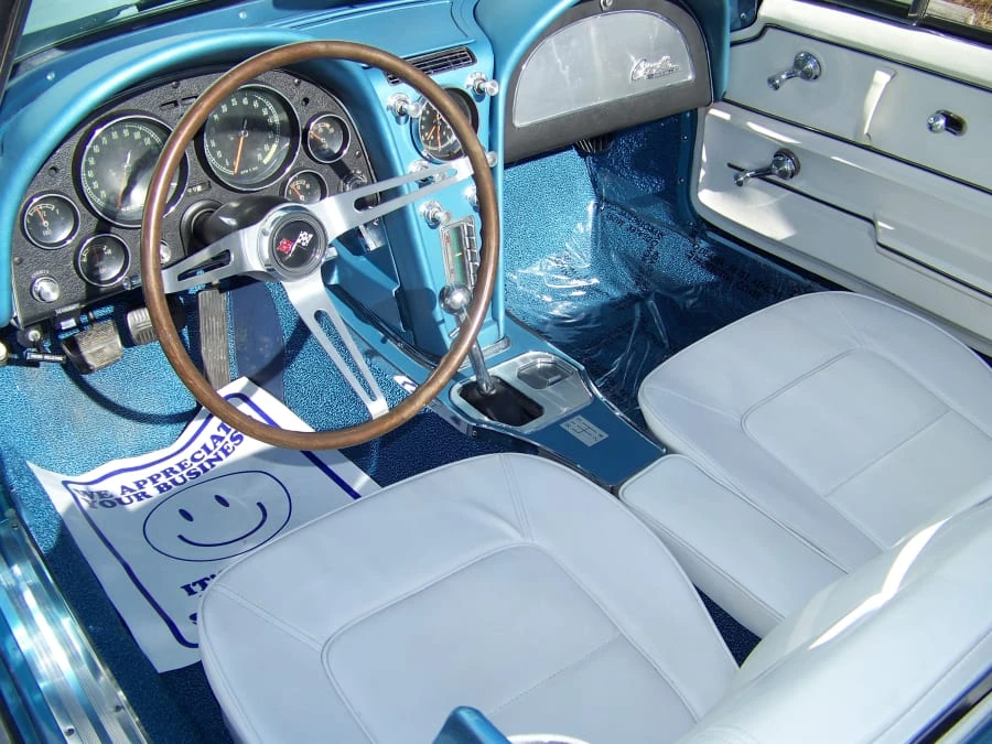 1965 Chevrolet Corvette C2 - Image 2 of 8