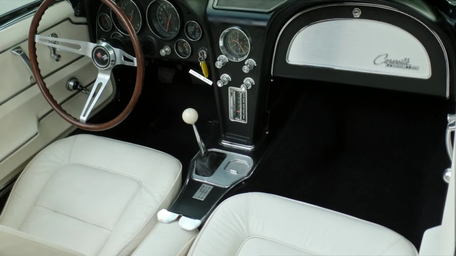 1965 Chevrolet Corvette C2 - Image 5 of 9