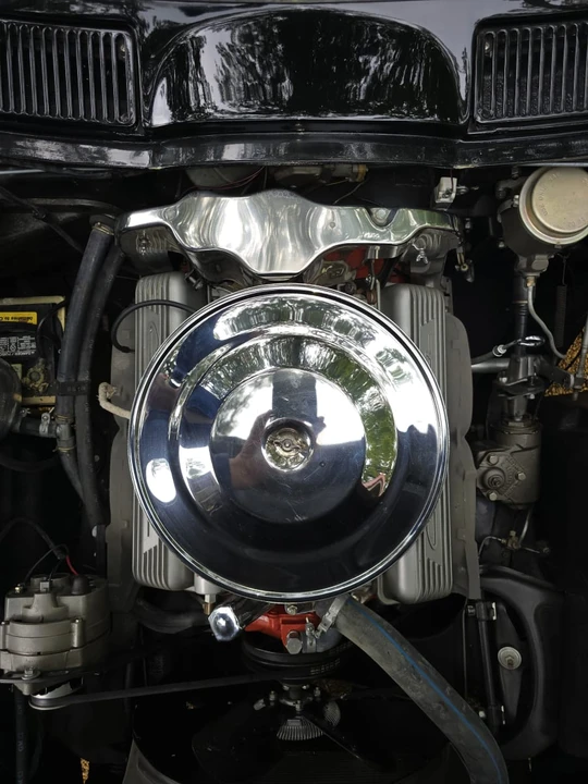 1965 Chevrolet Corvette C2 - Image 11 of 13