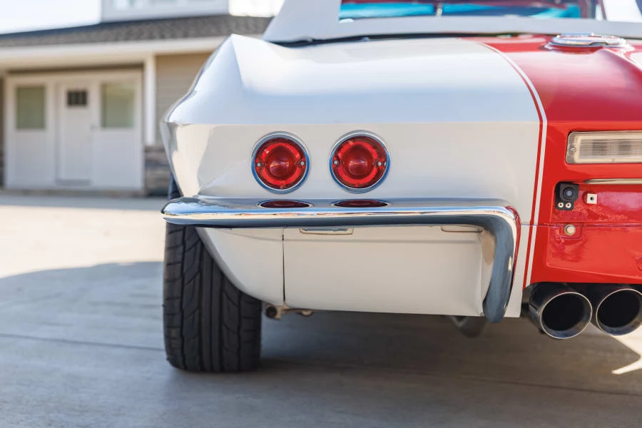 1965 Chevrolet Corvette C2 - Image 17 of 31