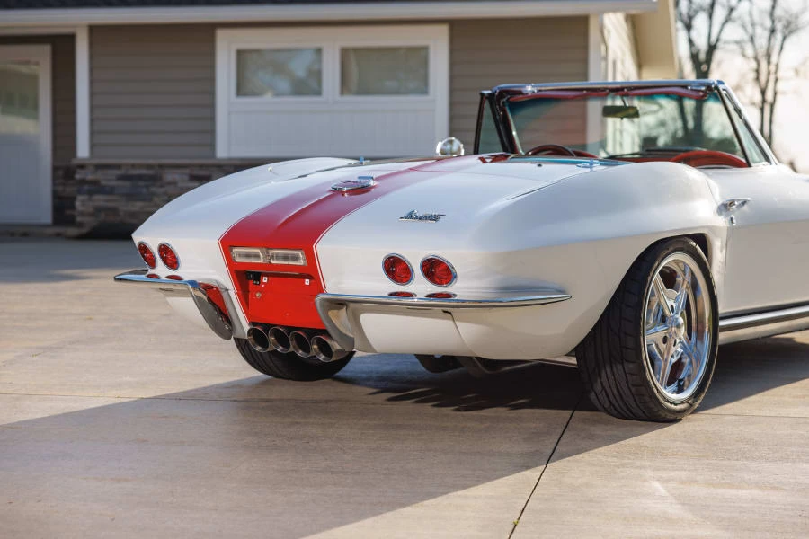 1965 Chevrolet Corvette C2 - Image 16 of 31