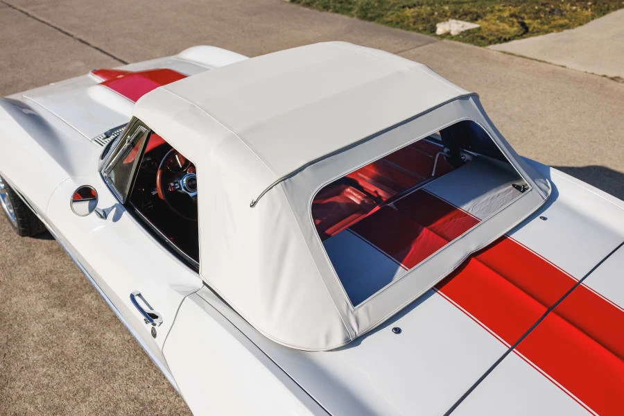 1965 Chevrolet Corvette C2 - Image 20 of 31