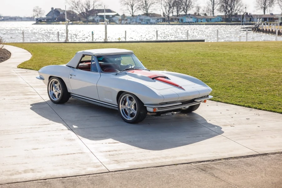 1965 Chevrolet Corvette C2 - Image 29 of 31