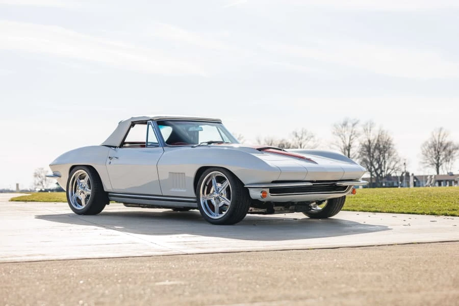 1965 Chevrolet Corvette C2 - Image 6 of 31