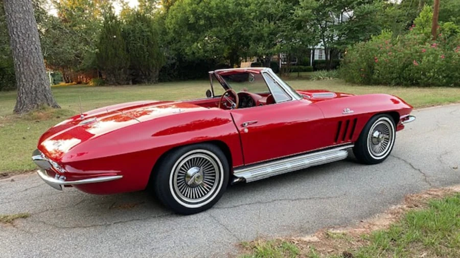 1965 Chevrolet Corvette C2 - Image 17 of 26