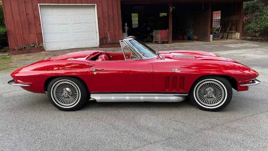 1965 Chevrolet Corvette C2 - Image 11 of 26