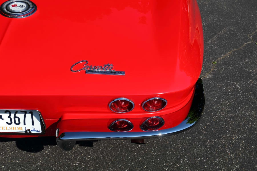 1965 Chevrolet Corvette C2 - Image 18 of 31