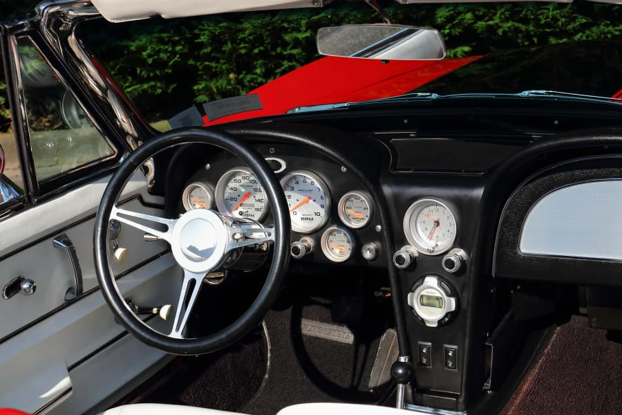 1965 Chevrolet Corvette C2 - Image 31 of 31