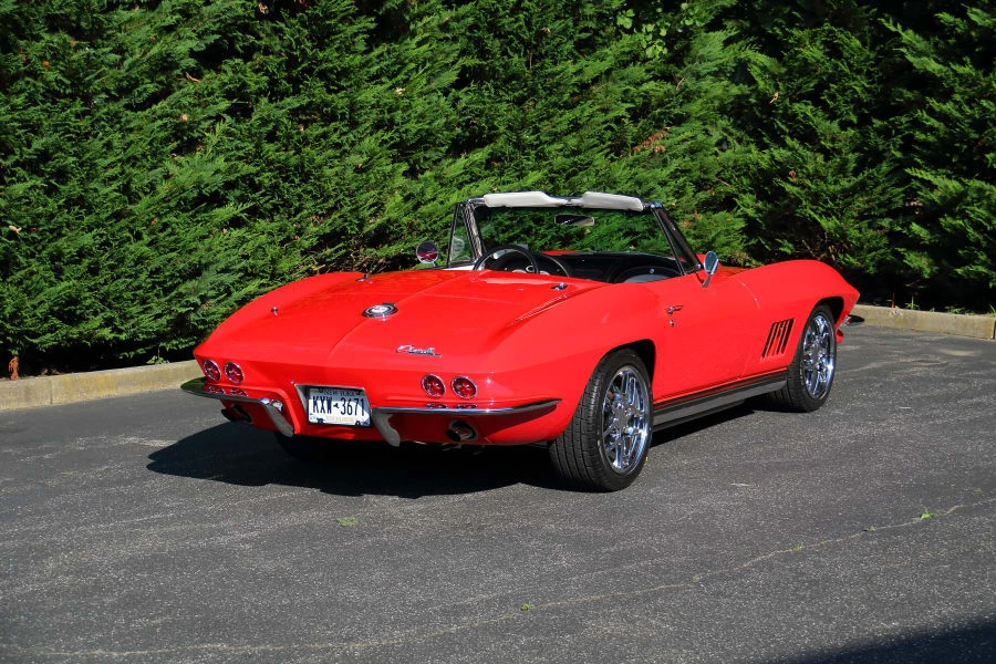 1965 Chevrolet Corvette C2 - Image 3 of 31