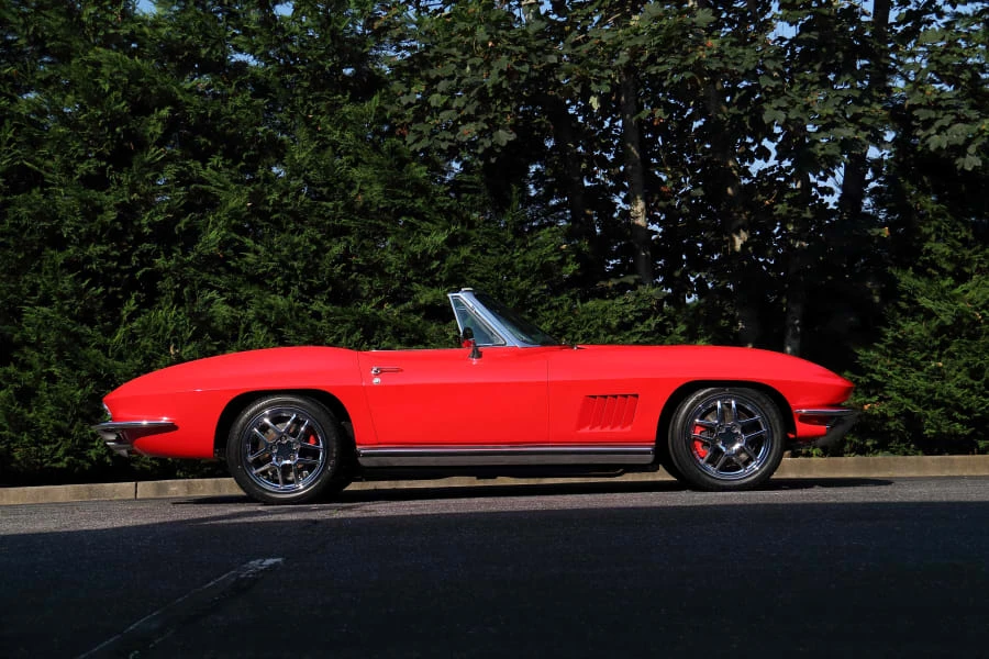 1965 Chevrolet Corvette C2 - Image 10 of 31