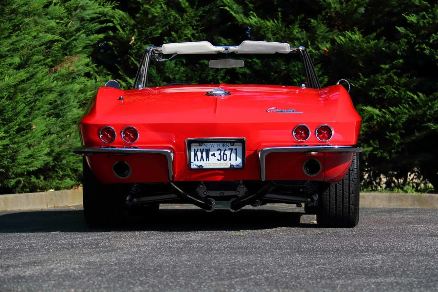1965 Chevrolet Corvette C2 - Image 5 of 31