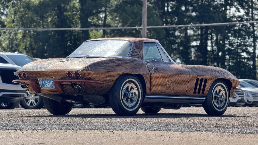 1965 Chevrolet Corvette C2 - Image 2 of 12