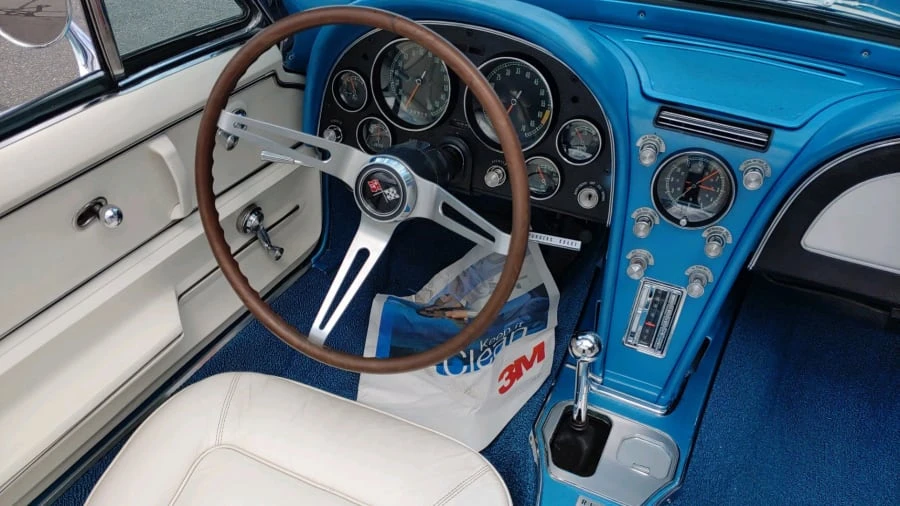 1965 Chevrolet Corvette C2 - Image 5 of 17