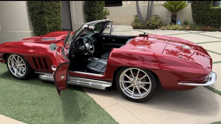 1965 Chevrolet Corvette C2 - Image 6 of 29