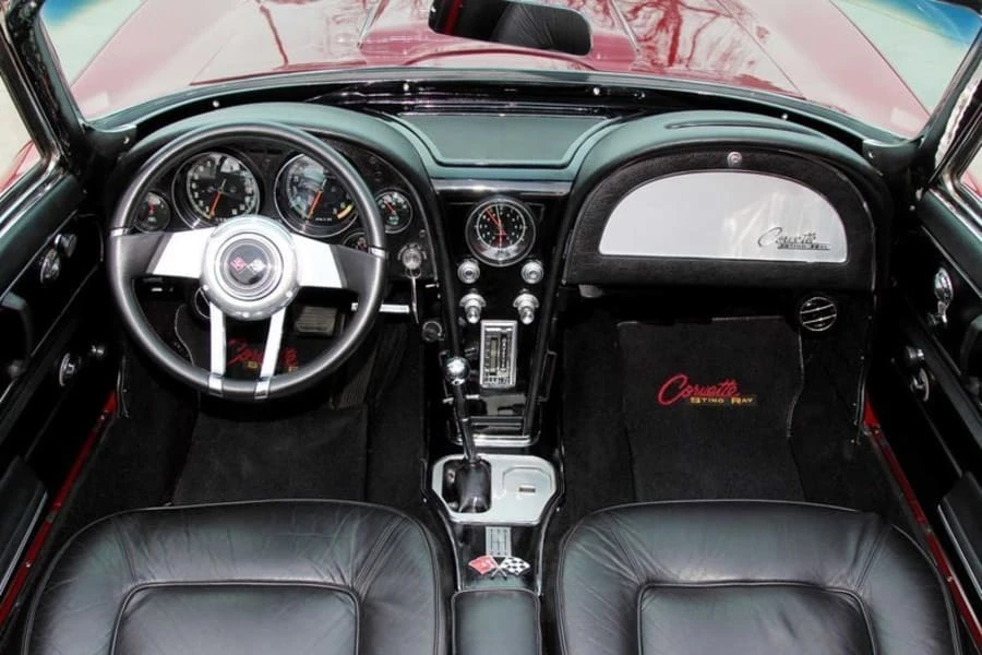 1965 Chevrolet Corvette C2 - Image 18 of 29