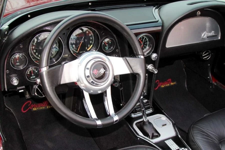 1965 Chevrolet Corvette C2 - Image 17 of 29