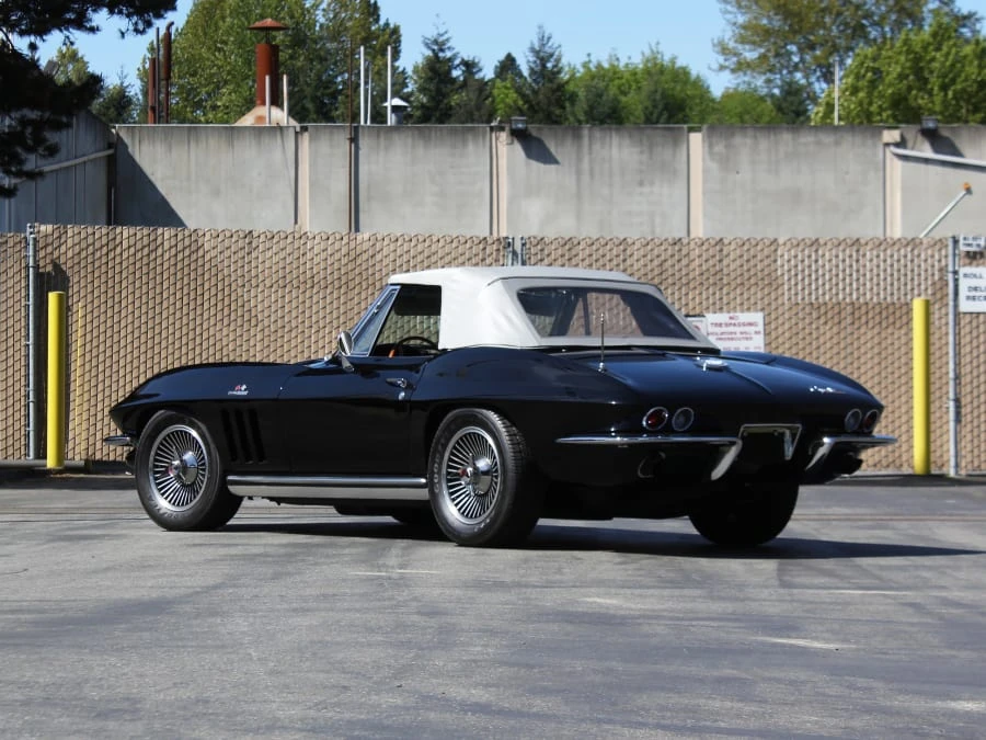 1965 Chevrolet Corvette C2 - Image 2 of 12