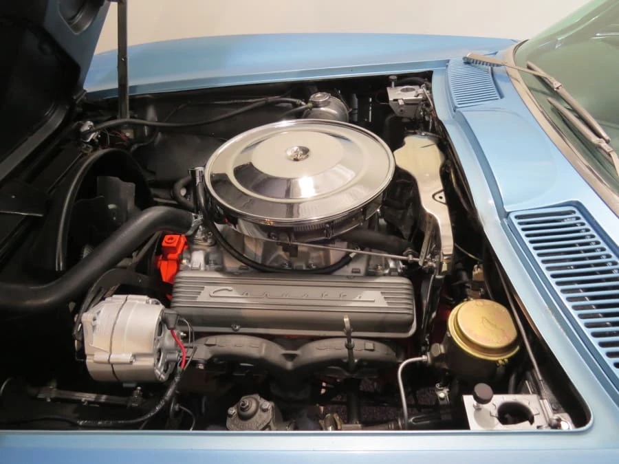 1965 Chevrolet Corvette C2 - Image 9 of 10