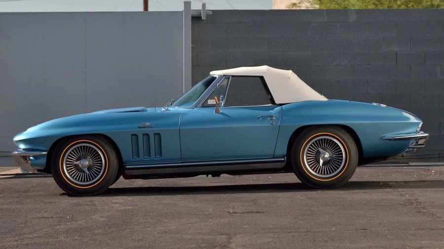 1965 Chevrolet Corvette C2 - Image 8 of 31