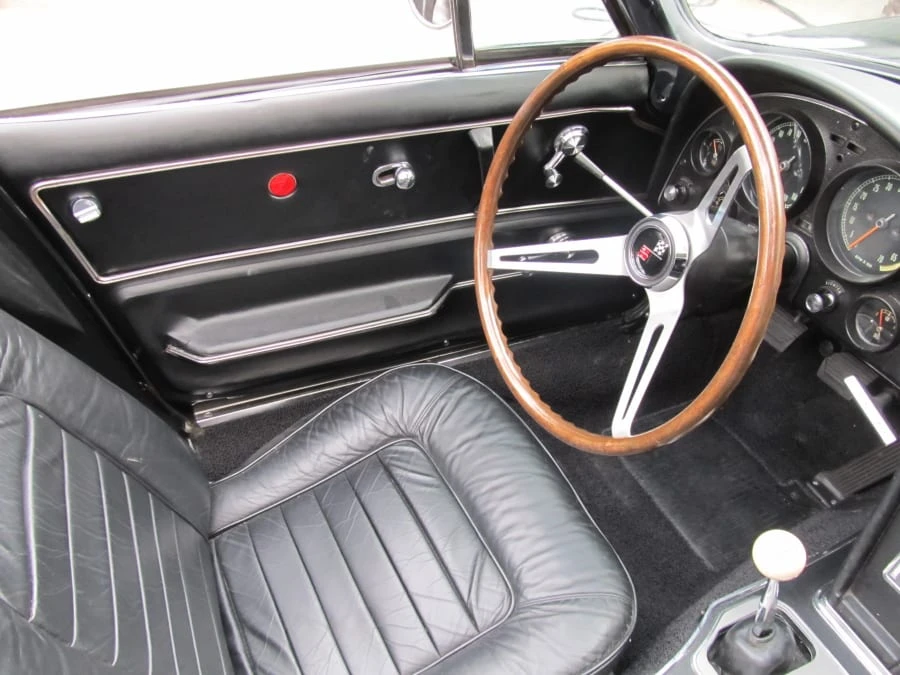 1965 Chevrolet Corvette C2 - Image 4 of 11