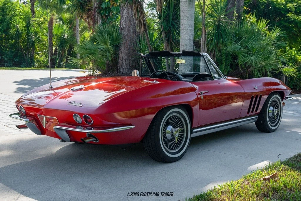 1965 Chevrolet Corvette C2 - Image 9 of 12