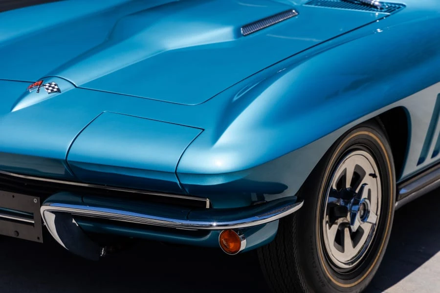 1965 Chevrolet Corvette C2 - Image 23 of 31