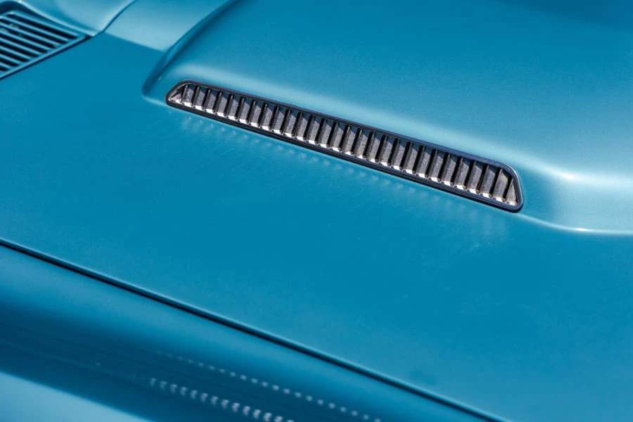 1965 Chevrolet Corvette C2 - Image 20 of 31