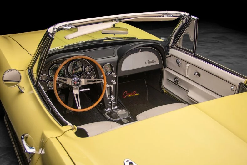 1965 Chevrolet Corvette C2 - Image 6 of 31