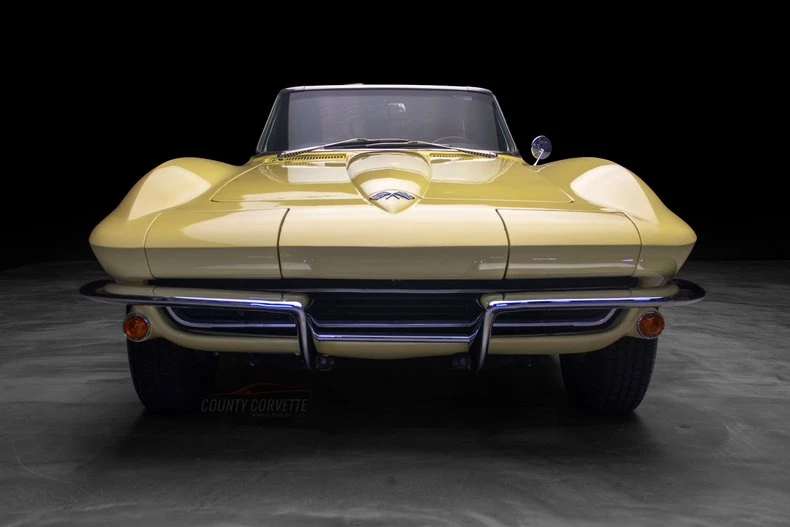1965 Chevrolet Corvette C2 - Image 3 of 31