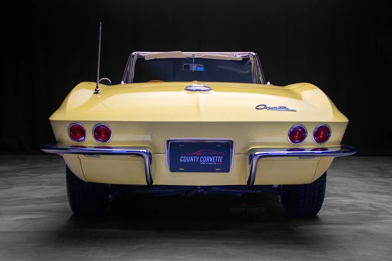 1965 Chevrolet Corvette C2 - Image 14 of 31
