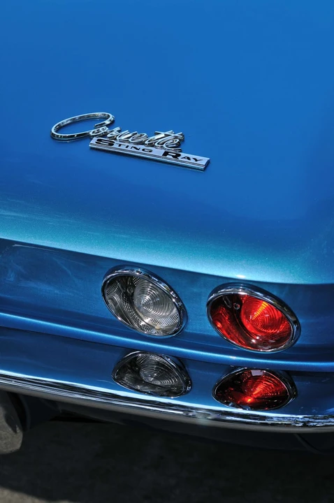 1965 Chevrolet Corvette C2 - Image 11 of 12