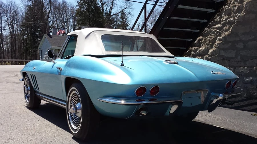 1965 Chevrolet Corvette C2 - Image 9 of 10