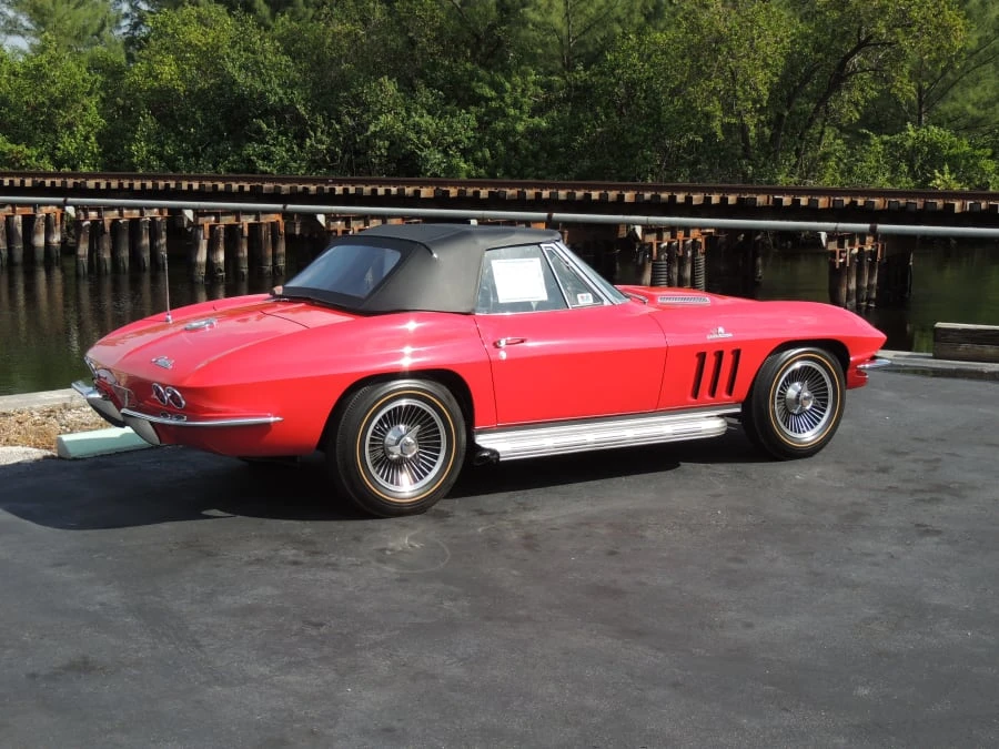 1965 Chevrolet Corvette C2 - Image 7 of 8