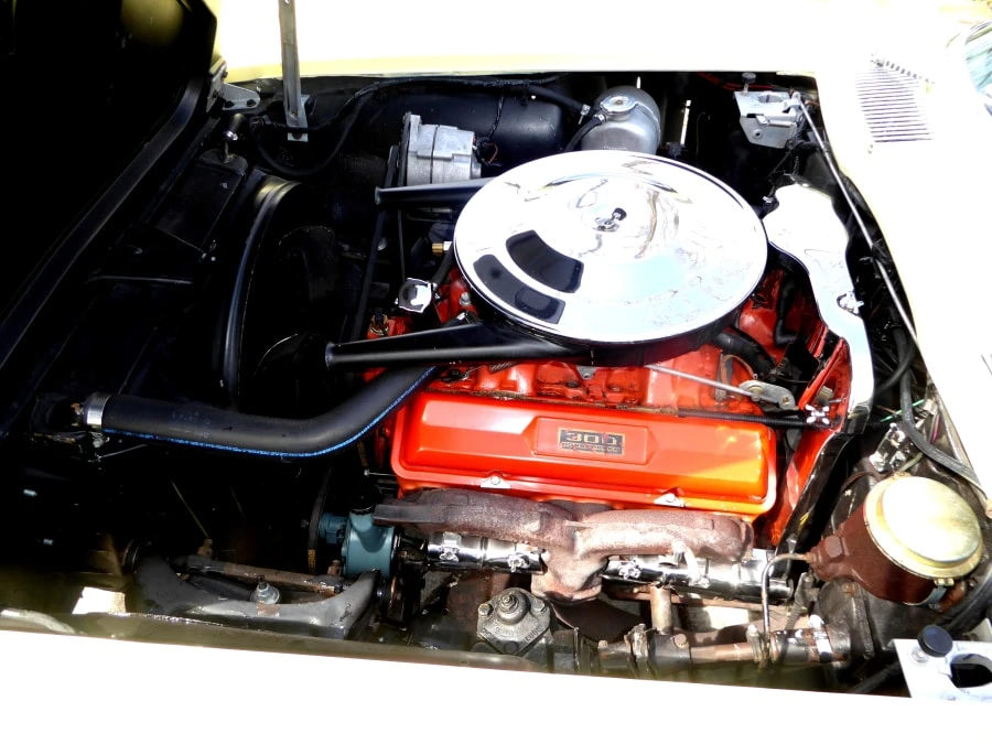 1965 Chevrolet Corvette C2 - Image 8 of 12